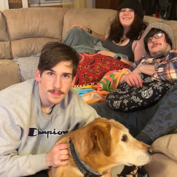 Meet your Posher, Kathy - Picture 15 of 16